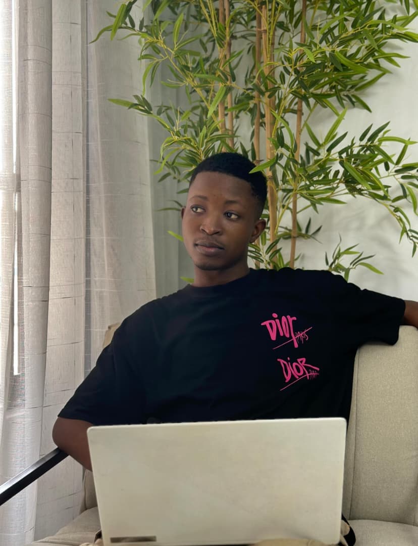 BILEDA Essoyodou Max